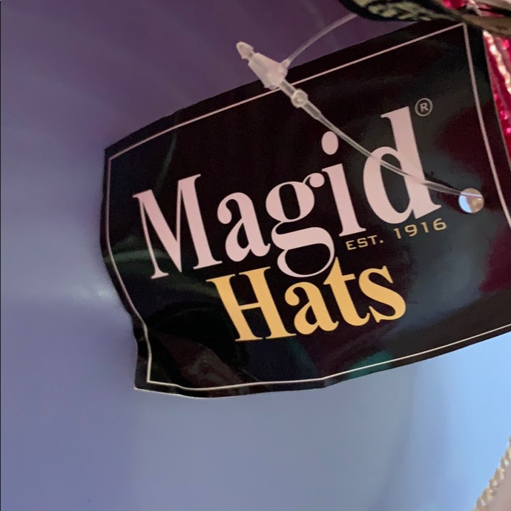 Magic Hat - Picture 2 of 4